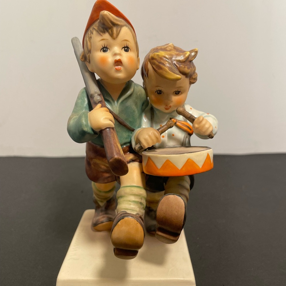 Goebel Hummel Figurine of Boys Marching Drum and Gun (VINTAGE)